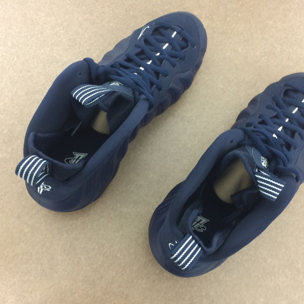 NIKE AIR FOAMPOSITE ONE MIDNIGHT NAVY GUM LIGHT - Picture 8 of 8